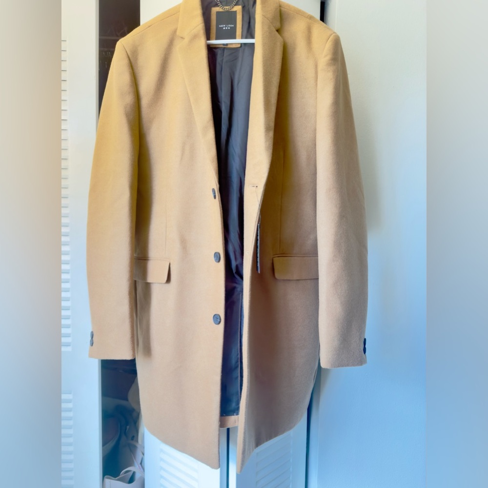 Men’s New Look camel overcoat. Size XL (men’s)